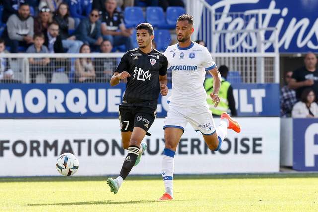 马克西33分76人送黄蜂3连败 骑士力克活塞